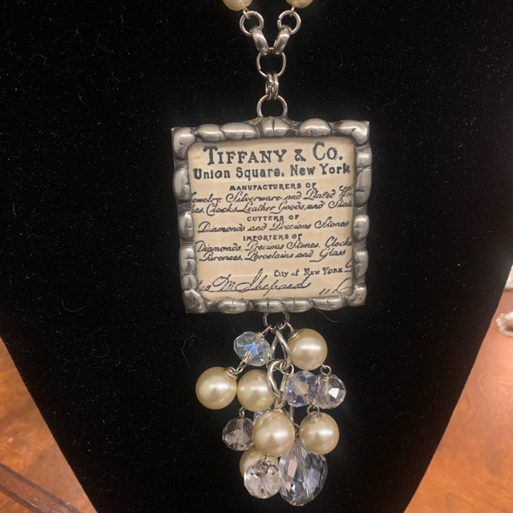 Heavy faux pearl Tiffany statement piece